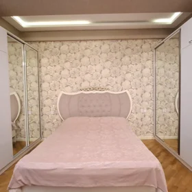 In Baku 110.0 m² apartment is for rent - Image 5