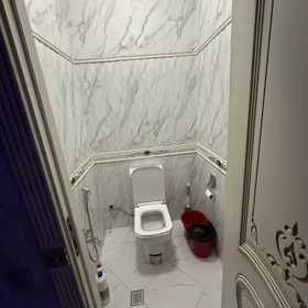 In Baku 122.0 m² apartment is for sale - Image 3