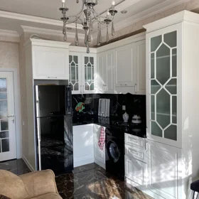 In Baku 71.0 m² apartment is for rent - Image 3