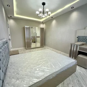 In Baku 70.0 m² apartment is for rent - Image 3