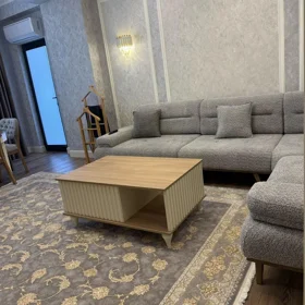 In Baku 98.0 m² apartment is for rent - Image 2