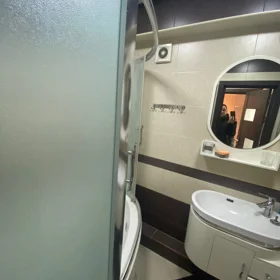 In Baku 120.0 m² apartment is for rent - Image 3