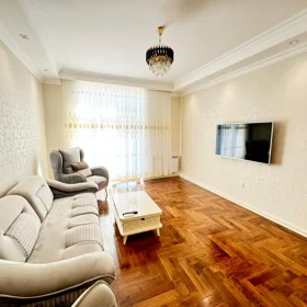 In Baku 95.0 m² apartment is for rent - Image 2