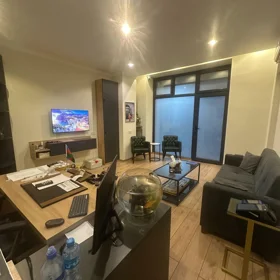 In Baku 215.0 m² commercial is for rent - Image 5