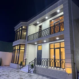 In Baku 200.0 m² house with 5.0 rooms is for sale - Image 2