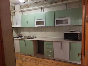 In Baku 65.0 m² house with 3.0 rooms is for sale - Image 2