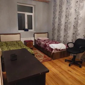 In Baku 120.0 m² house with 4.0 rooms is for sale - Image 3