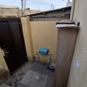 In Khirdalan 60.0 m² house with 2.0 rooms is for rent - Image 3