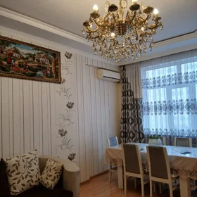 In Baku 90.0 m² apartment is for rent - Image 2