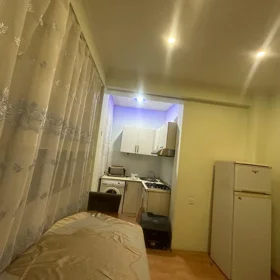 In Baku 65.0 m² apartment is for rent - Image 2