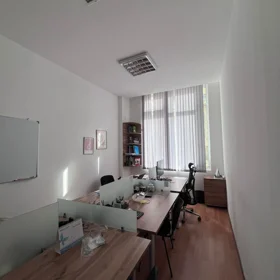 In Baku 111.0 m² office is for rent - Image 3