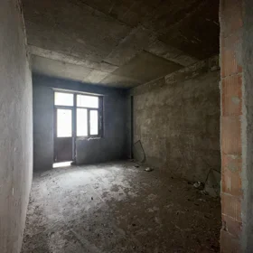 In Baku nan m² apartment is for sale - Image 4