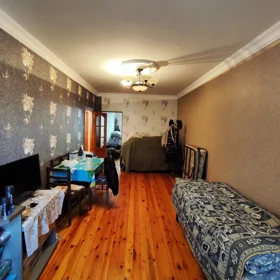 In Baku 70.0 m² apartment is for rent - Image 3