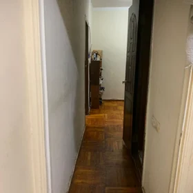 In Baku 70.0 m² apartment is for sale - Image 5