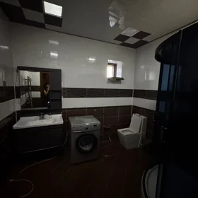 In Baku 120.0 m² house with 4.0 rooms is for rent - Image 4