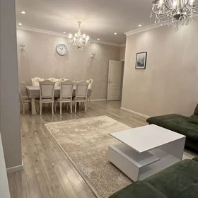 In Baku 145.0 m² apartment is for rent - Image 3