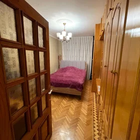 In Baku 80.0 m² apartment is for sale - Image 2