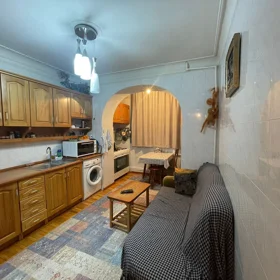 In Baku 80.0 m² apartment is for sale - Image 3