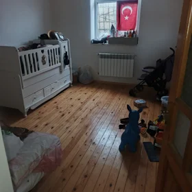 In Baku 100.0 m² house with 3.0 rooms is for sale - Image 3