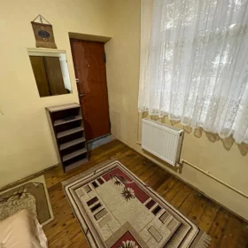 In Baku 40.0 m² apartment is for rent - Image 3