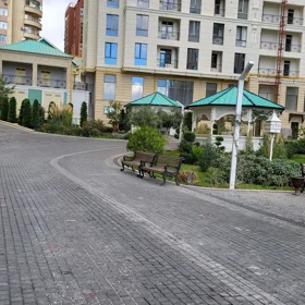 In Baku 93.0 m² apartment is for sale - Image 3