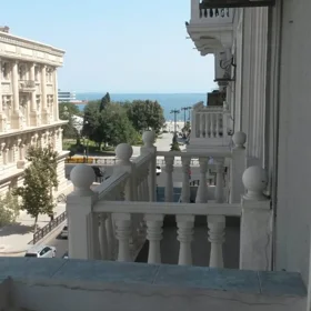 In Baku 70.0 m² apartment is for rent - Image 3