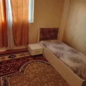 In Baku 60.0 m² house with 3.0 rooms is for sale - Image 3