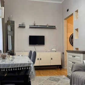 In Baku 50.0 m² apartment is for rent - Image 2