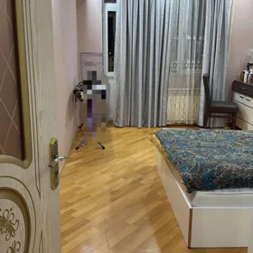 In Baku 135.0 m² apartment is for rent - Image 4