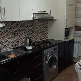 In Khirdalan 55.0 m² apartment is for rent - Image 5