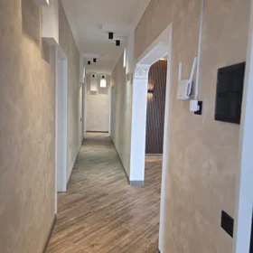 In Baku 100.0 m² house with 4.0 rooms is for sale - Image 5