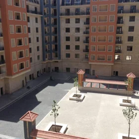 In Baku 95.0 m² apartment is for rent - Image 2