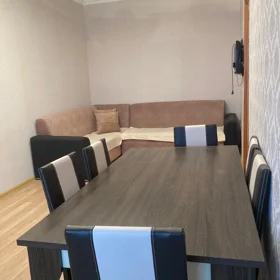 In Baku 70.0 m² house with 2.0 rooms is for rent - Image 4