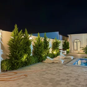 In Baku 170.0 m² house with 3.0 rooms is for rent - Image 3