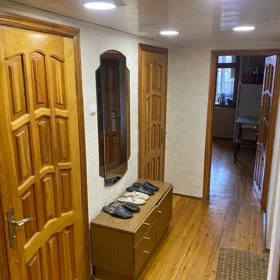 In Baku 80.0 m² apartment is for rent - Image 4