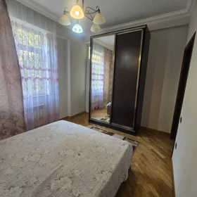 In Baku 95.0 m² apartment is for rent - Image 5