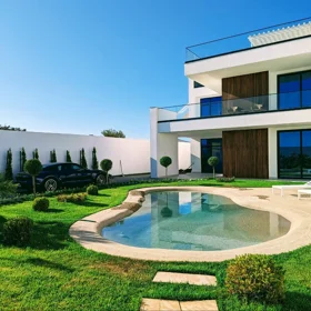 In Baku 300.0 m² house with 5.0 rooms is for rent - Image 2