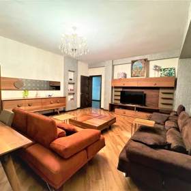 In Baku 190.0 m² apartment is for rent - Image 2