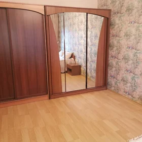 In Baku 120.0 m² apartment is for rent - Image 3