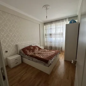 In Khirdalan 68.0 m² apartment is for rent - Image 4