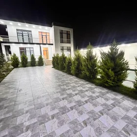 In Baku 119.0 m² house with 3.0 rooms is for rent - Image 2