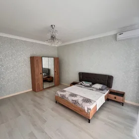 In Baku 119.0 m² house with 3.0 rooms is for rent - Image 4