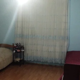 In Baku 77.0 m² apartment is for rent - Image 2