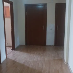 In Baku 77.0 m² apartment is for rent - Image 3