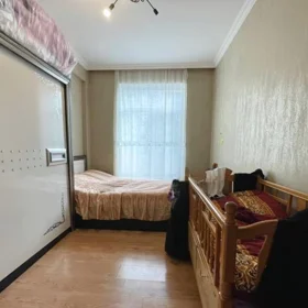 In Baku 110.0 m² apartment is for sale - Image 4