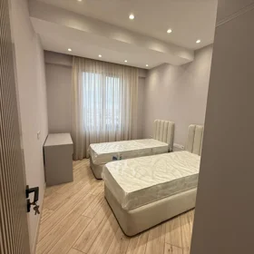 In Baku 75.0 m² apartment is for rent - Image 3