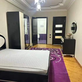 In Baku 150.0 m² apartment is for rent - Image 4