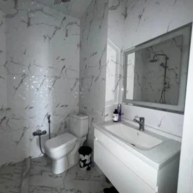 In Baku 67.0 m² apartment is for sale - Image 3