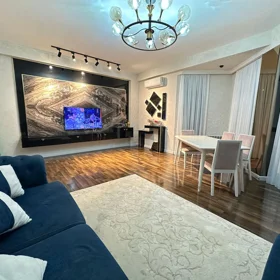 In Baku 90.0 m² apartment is for rent - Image 2