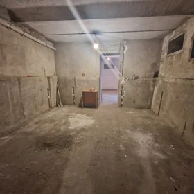 In Baku 100.0 m² commercial is for rent - Image 3